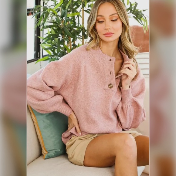 Classic Soft Pink Sweater - Picture 3 of 3